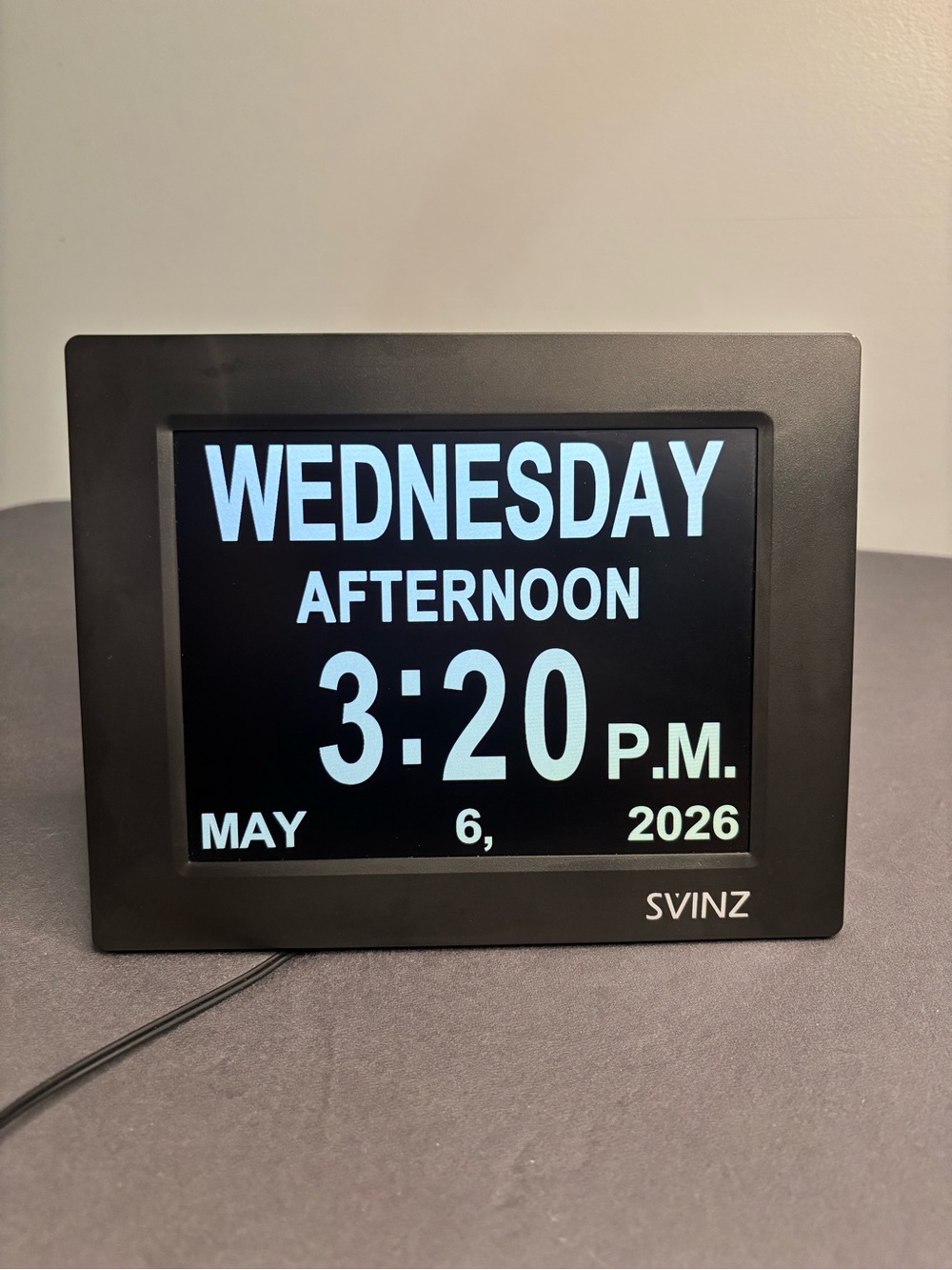 SVINZ Alarm Day Clock SDC008 Large Numbers Time Date Wall/Stand Black Preowned